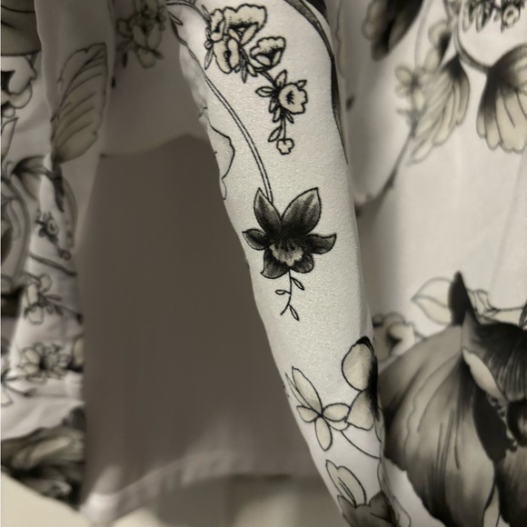 Spring Summer Dress - Picture 3 of 8